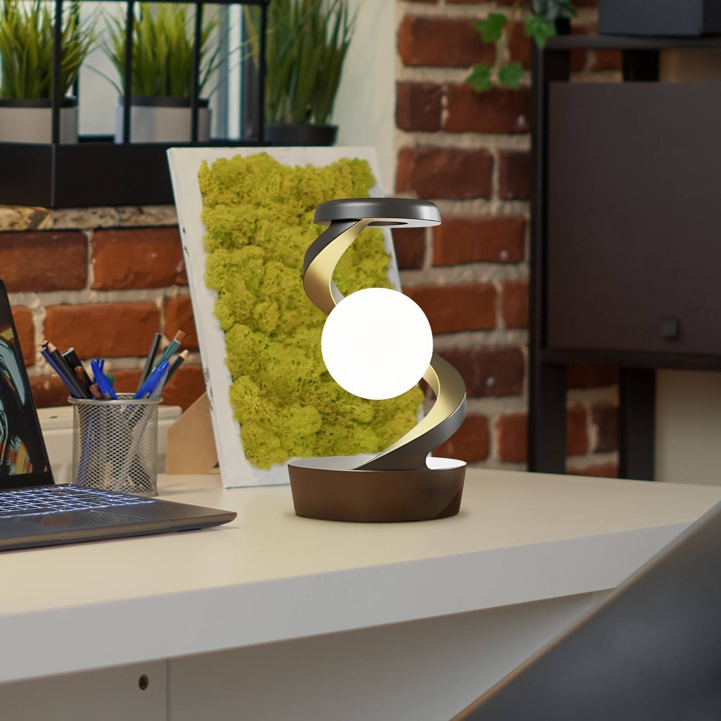 LuneLumineuse – Lampe de Bureau Lune Rotative | Éclairage & Charge Sans Fil Intégrée