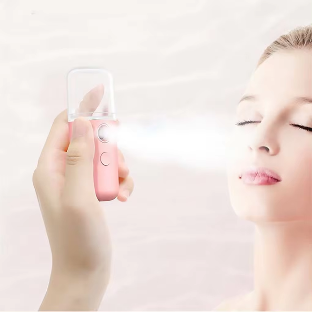 HydraNano Pocket – Mini Vaporisateur Facial USB | Hydratation Nano en Profondeur