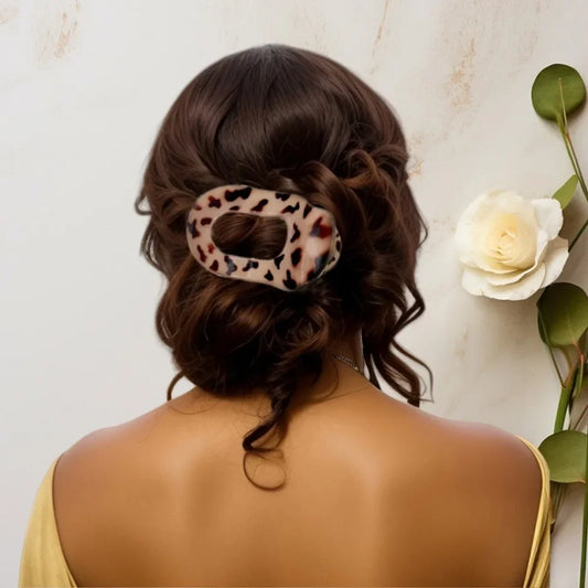 Pince à cheveux plate ovale – Confort et maintien