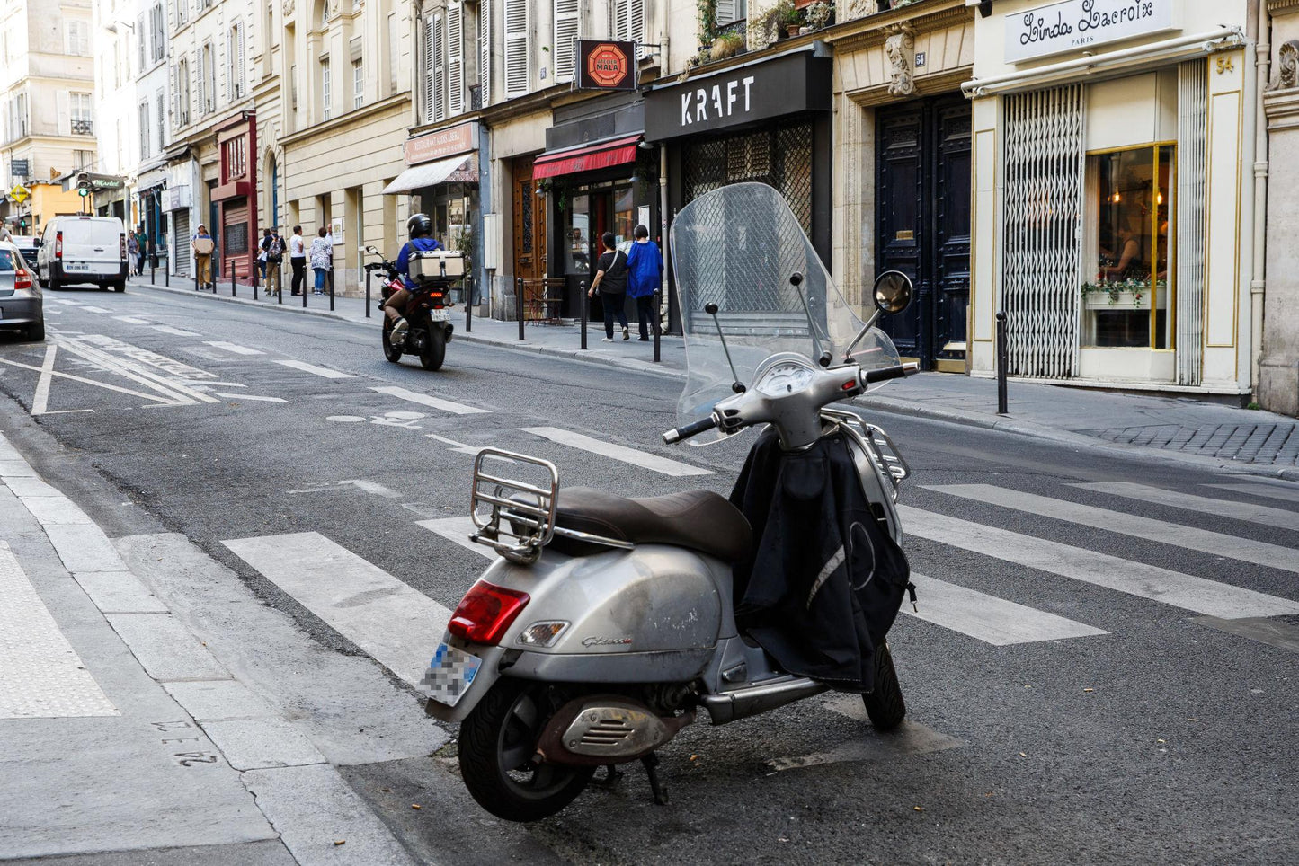 Traceur GPS 4G Discret – Suivi en Temps Réel | Voiture, Scooter, Moto